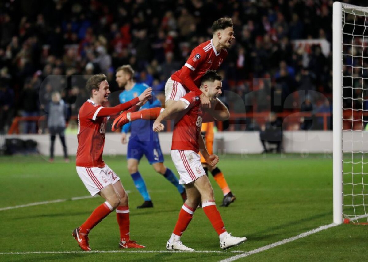 VIDEO+FOTO Nebunie de meci în Anglia! Arsenal eliminată din Cupă de Nottingham Forest după un duel cu 6 goluri