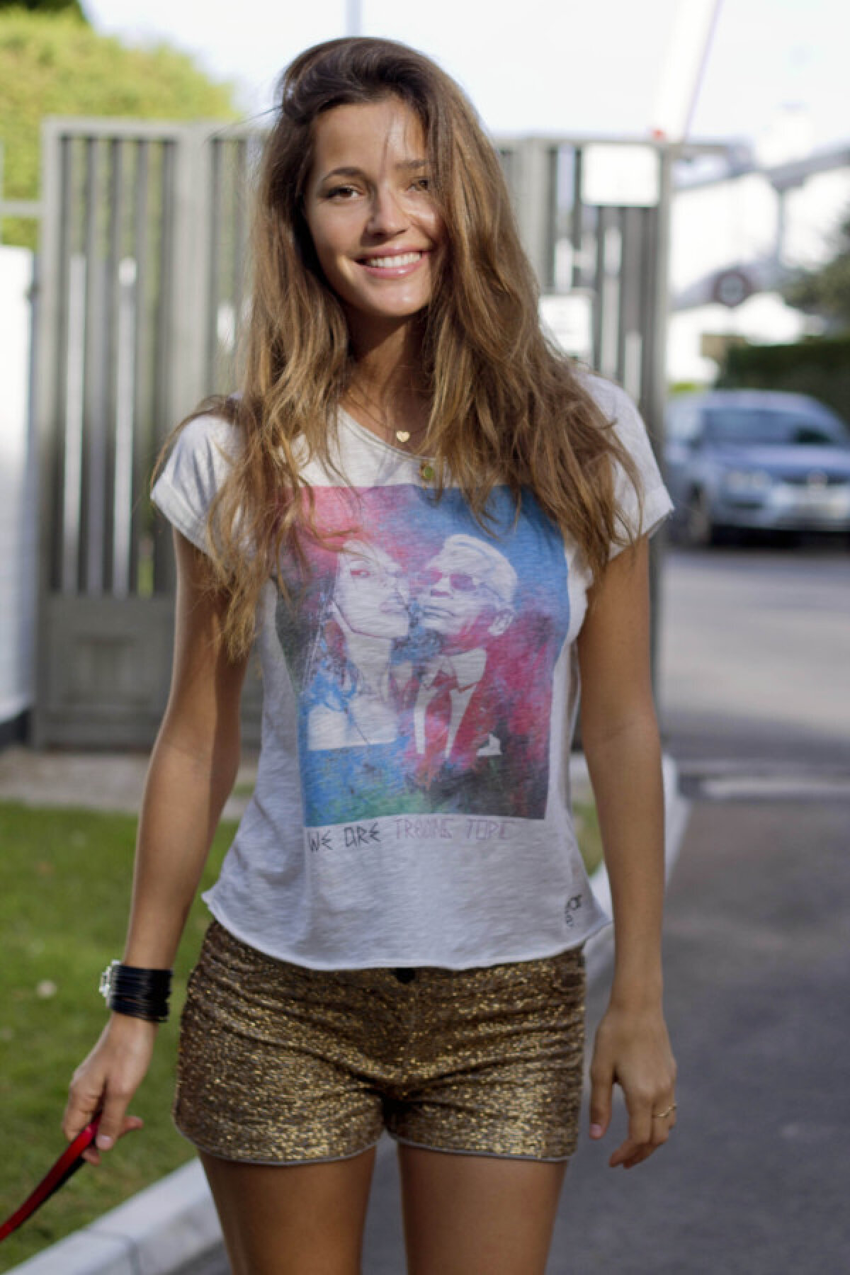 FOTO SuperAtracție la Miami » Iubita unui fotbalist a făcut senzație pe plajă