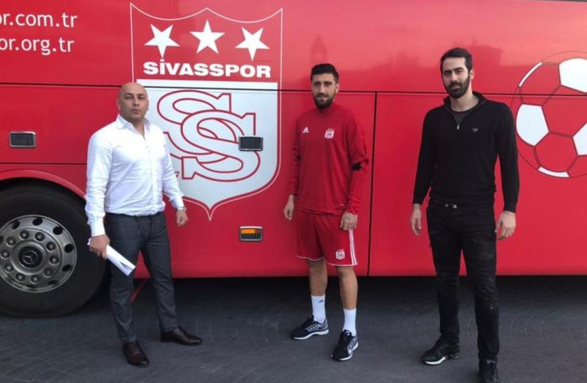 FOTO Dat afară de fosta echipă, un fost internațional român a semnat cu noul club și a fost prezentat oficial 