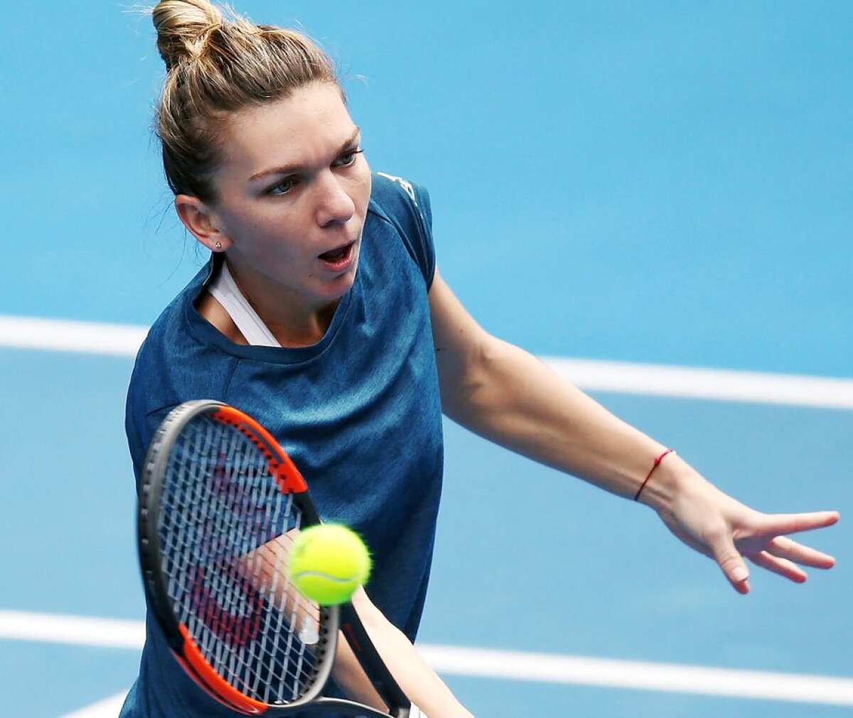 GALERIE FOTO Simona Halep, pregătiri intense pe Rod Laver Arena » Imagini de la antrenamentul de dimineață