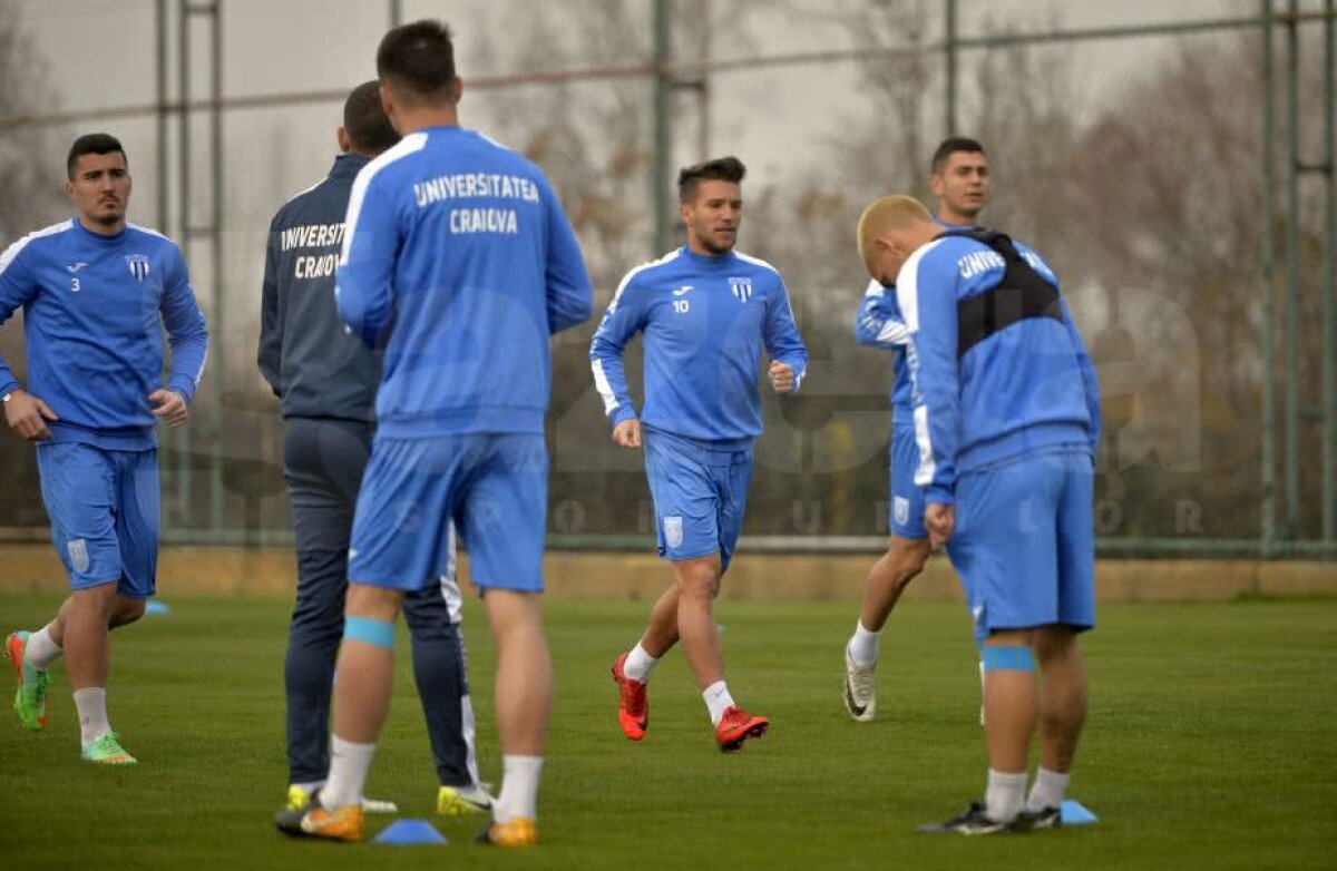 VIDEO + FOTO Oltenii fac lucruri trăsnite în cantonament » Moment special pentru CSU Craiova