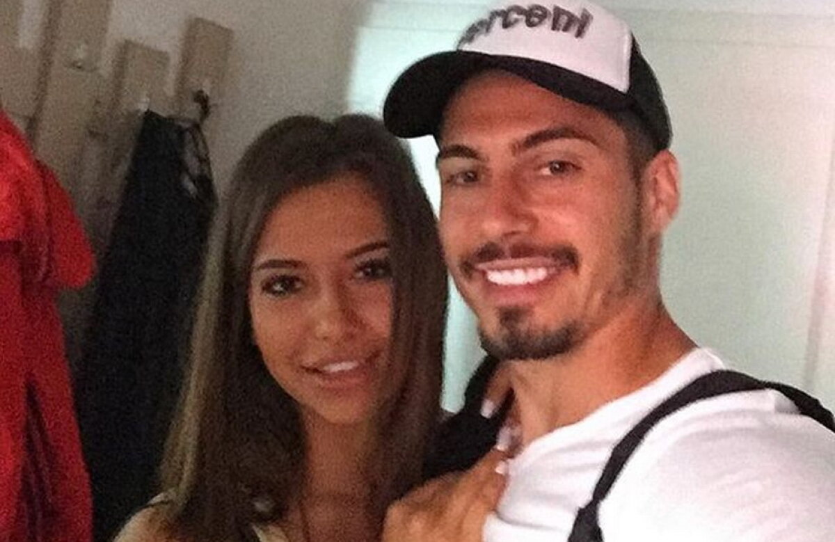 GALERIE FOTO » Claudiu Herea a fost dat afară de la Sepsi, dar îi merge perfect în viața privată: și-a tras o "bombă" sexy!