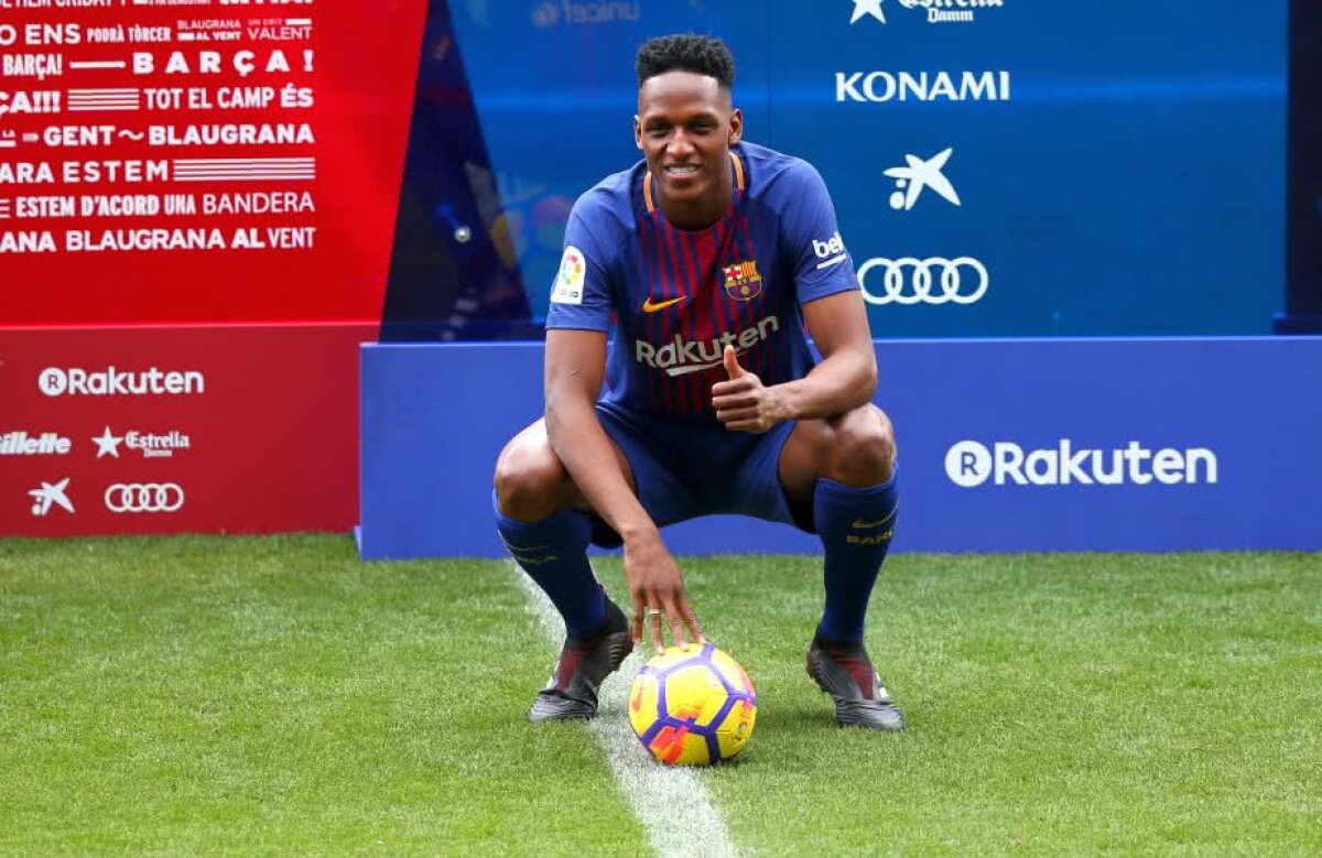 VIDEO + FOTO Barcelona și-a prezentat noua achiziție! De ce s-a descălțat când a intrat pe Camp Nou