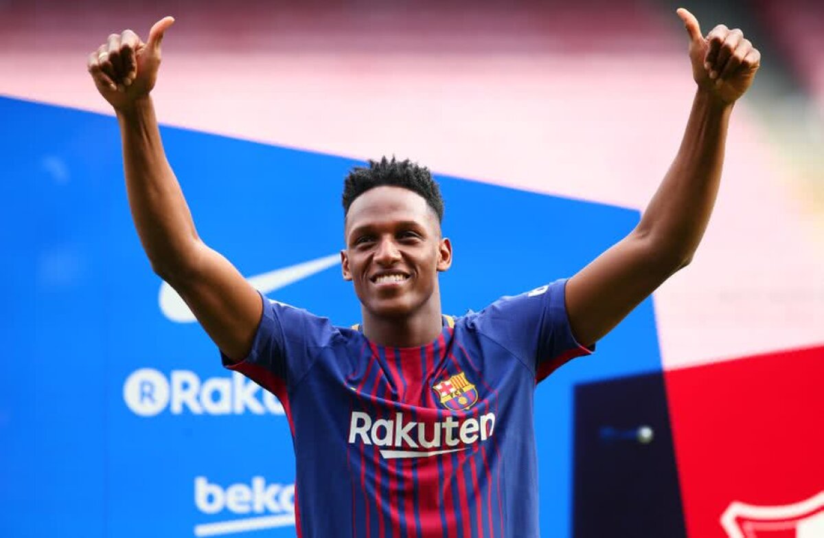 VIDEO + FOTO Barcelona și-a prezentat noua achiziție! De ce s-a descălțat când a intrat pe Camp Nou