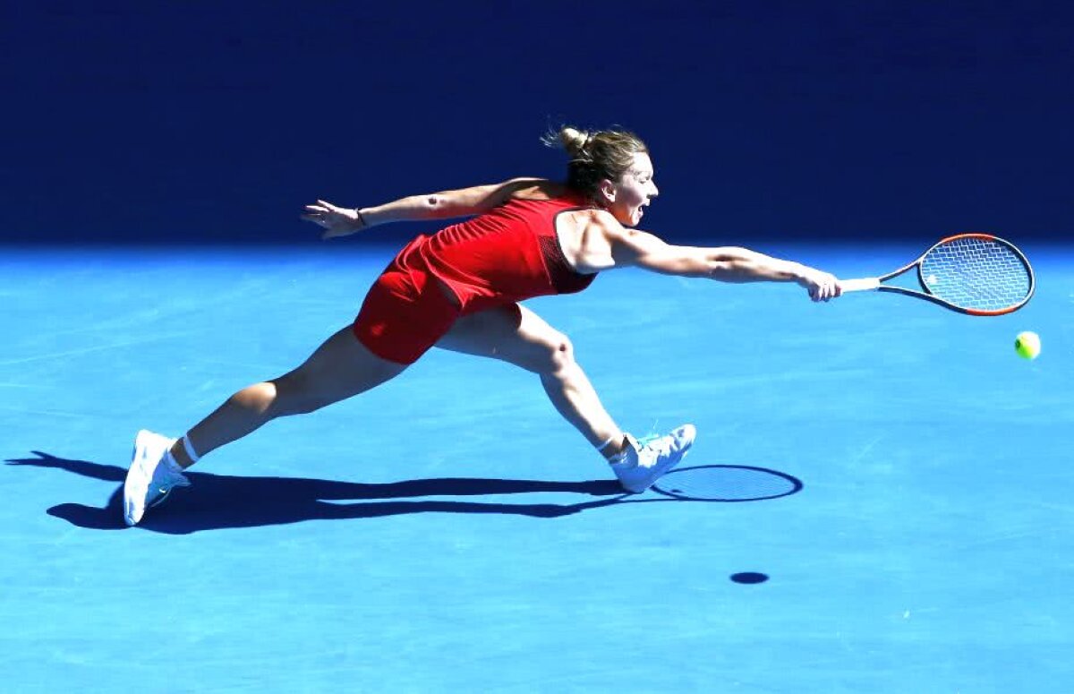 AUSTRALIAN OPEN: Simona Halep s-a calificat în turul II după mari emoții în setul 1 și probleme la gleznă în cel de-al doilea » Își cunoaște următoarea adversară