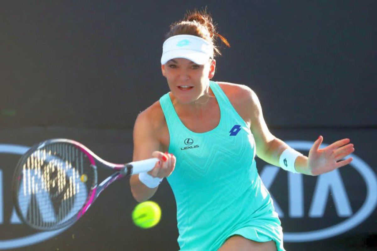 AUSTRALIAN OPEN // FOTO În timp ce Halep poartă o rochie chinezească, WTA a făcut topul celor mai reuşite ţinute de la Australian Open