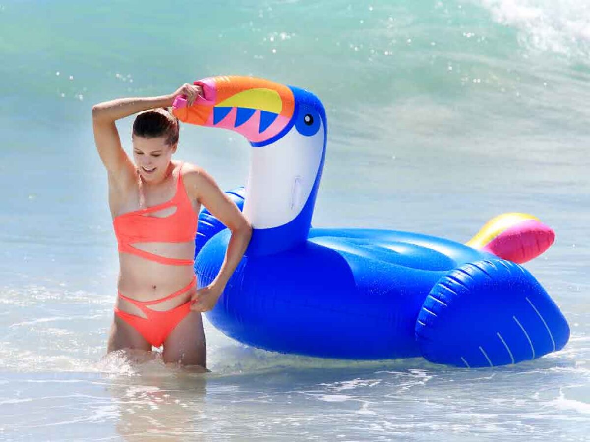 SIMONA HALEP - EUGENIE BOUCHARD. GALERIE FOTO De la marea speranță a tenisului, la pictoriale sexy pe internet! Cum s-a prăbușit cariera lui Bouchard în 3 ani