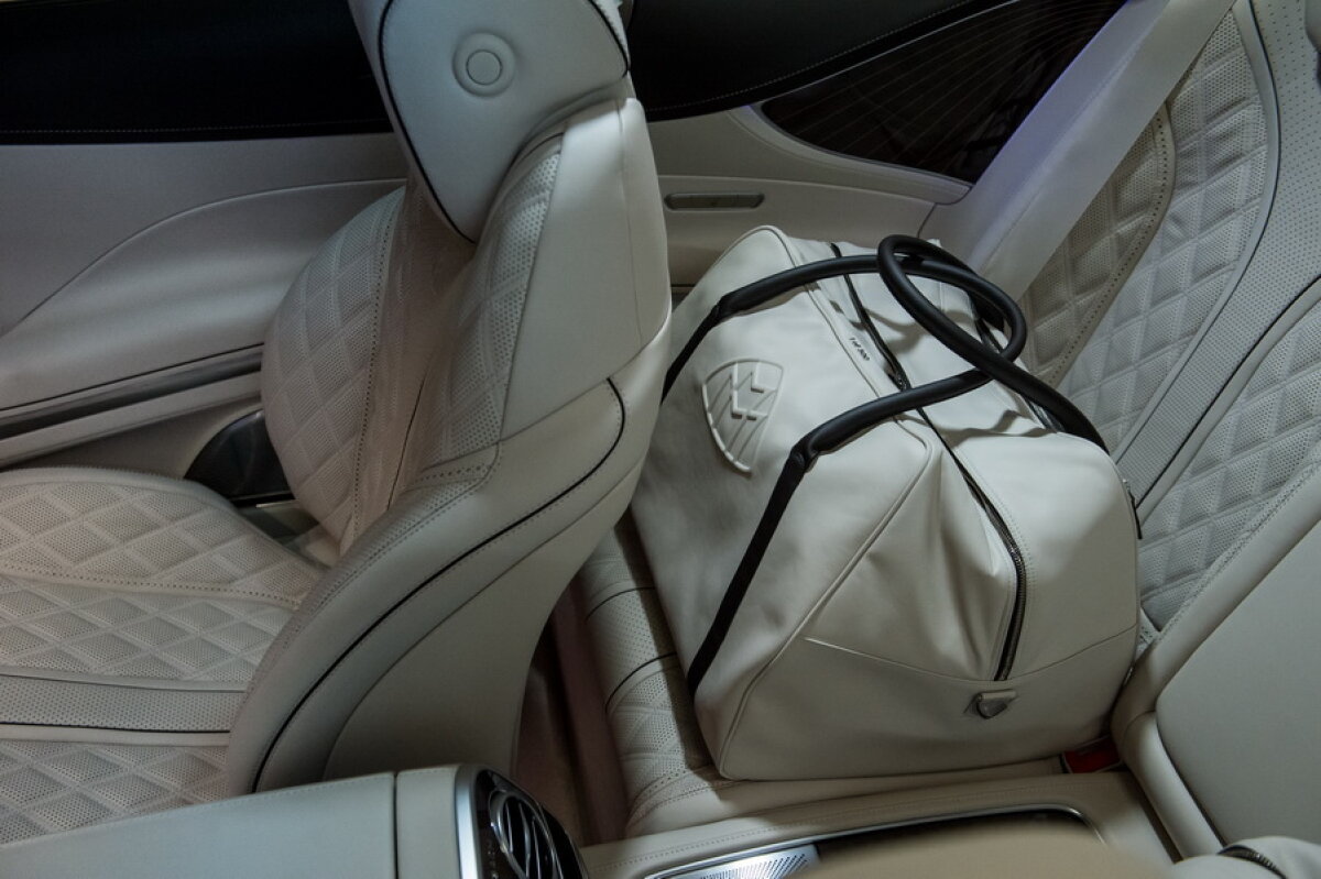 GALERIE FOTO Pe ce mașină de lux a pus mâna cel mai bogat român » Ion Țiriac își întregește colecția cu un Mercedes-Maybach S 650 Cabriolet