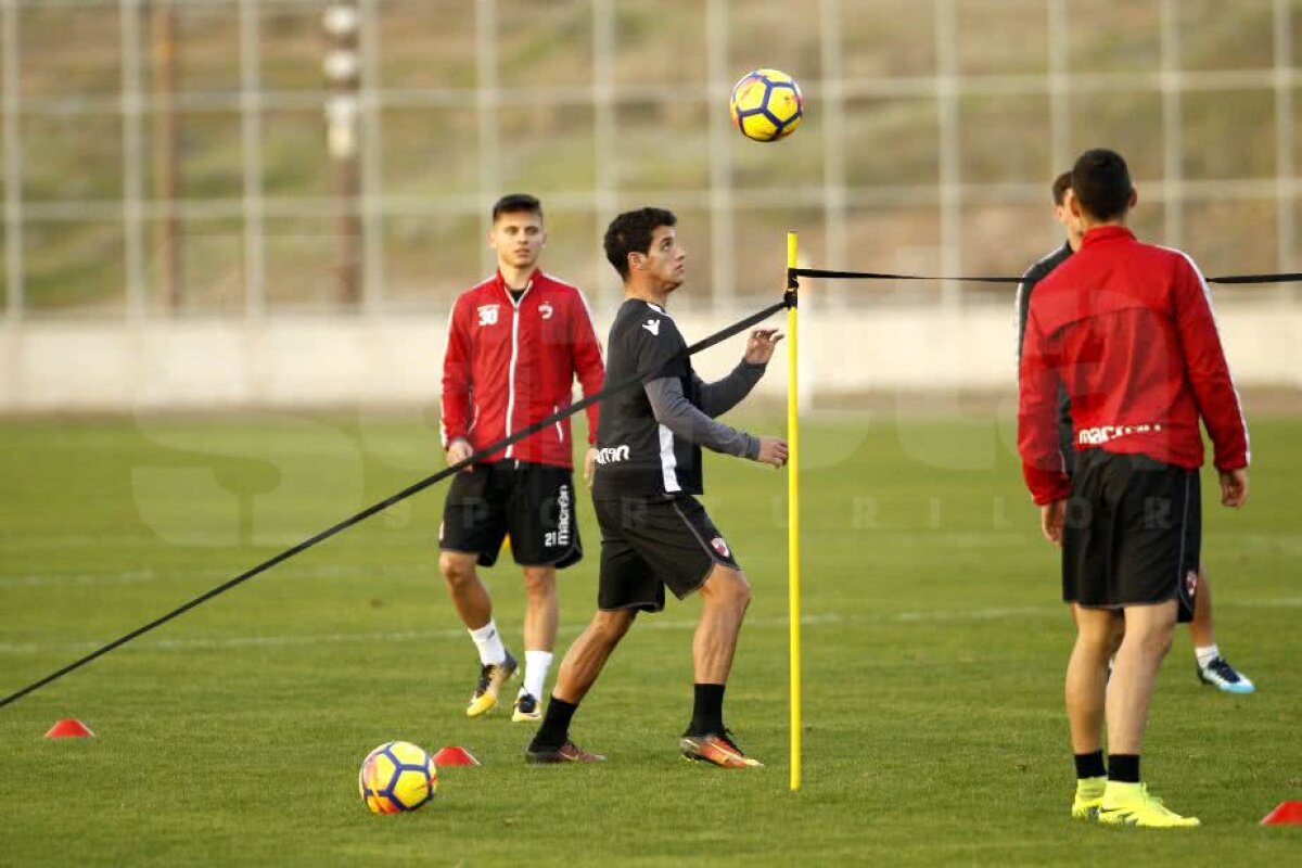 CORESPONDENȚĂ DIN CIPRU // VIDEO + FOTO Miriuță, SHOW în cantonament » Și-a lăsat elevii cu gura căscată