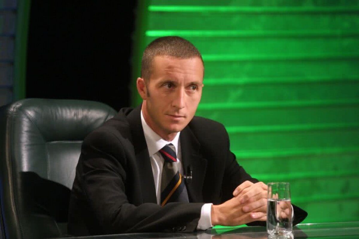 VIDEO + FOTO Se împlinesc 15 ani de la ultima ediție de "Procesul etapei" » Imagini antologice din vremea în care se fuma la TV. Dobrin și Stoichiță, măști cu Ioanițoaia :)