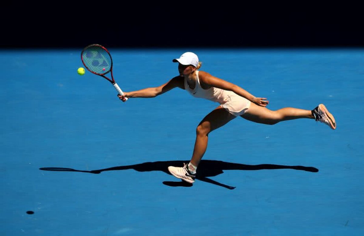 AUSTRALIAN OPEN // O inimă de 15 ani » Povestea adolescentei care a uimit la AO: e manageriată de antrenorul lui Federer, visa să se mărite cu Djokovic și e deja supranumită "noua Sharapova"