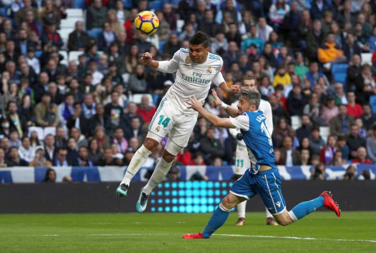 VIDEO+FOTO » Selfie plin de sânge în Real Madrid-Deportivo! Imagini horror cu Cristiano Ronaldo, care a cerut un telefon să vadă unde e tăiat la față