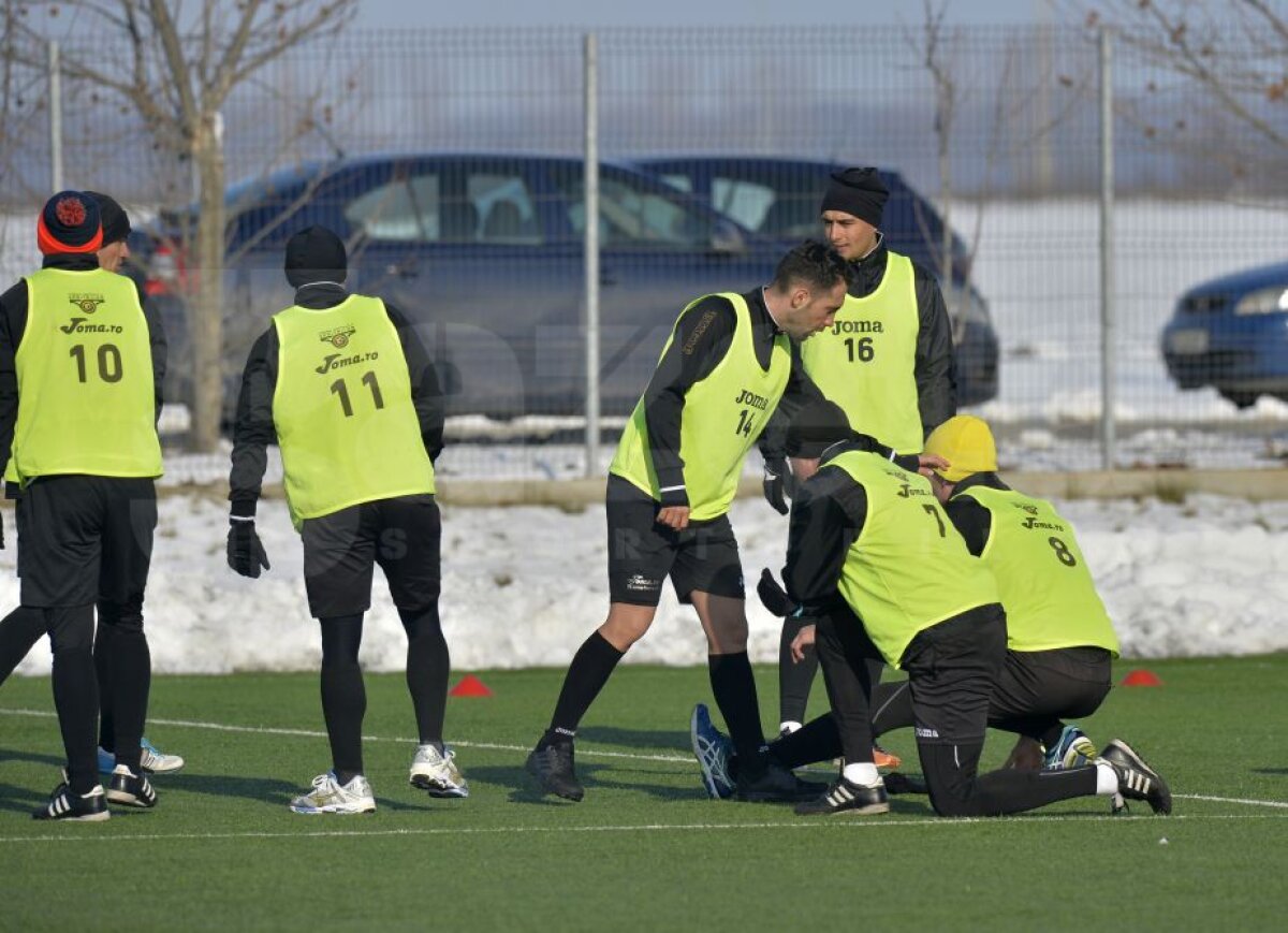 GALERIE FOTO L-au primit cu brațele deschise, dar nu l-au menajat deloc » Radu Petrescu s-a întors după o operație pe creier și a trecut testele fizice!