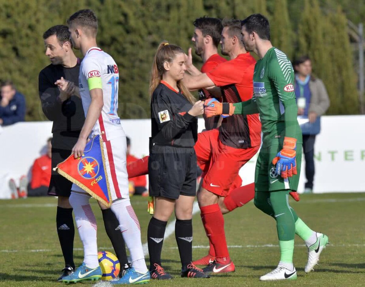 VIDEO + FOTO FCSB pierde amicalul cu Admira Wacker, după o primă repriză dezastruoasă! 5 goluri marcate, a debutat și Găman