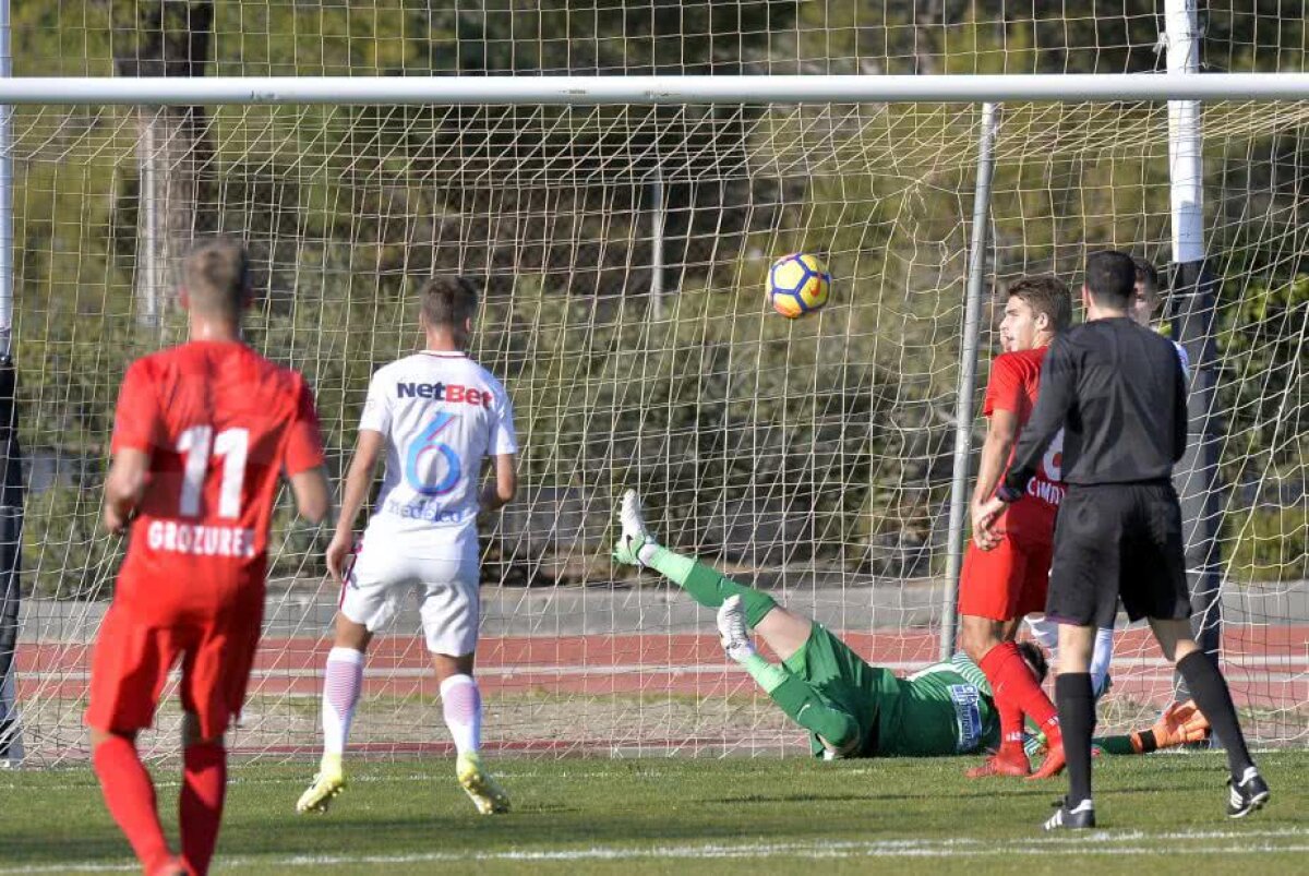 VIDEO + FOTO FCSB pierde amicalul cu Admira Wacker, după o primă repriză dezastruoasă! 5 goluri marcate, a debutat și Găman