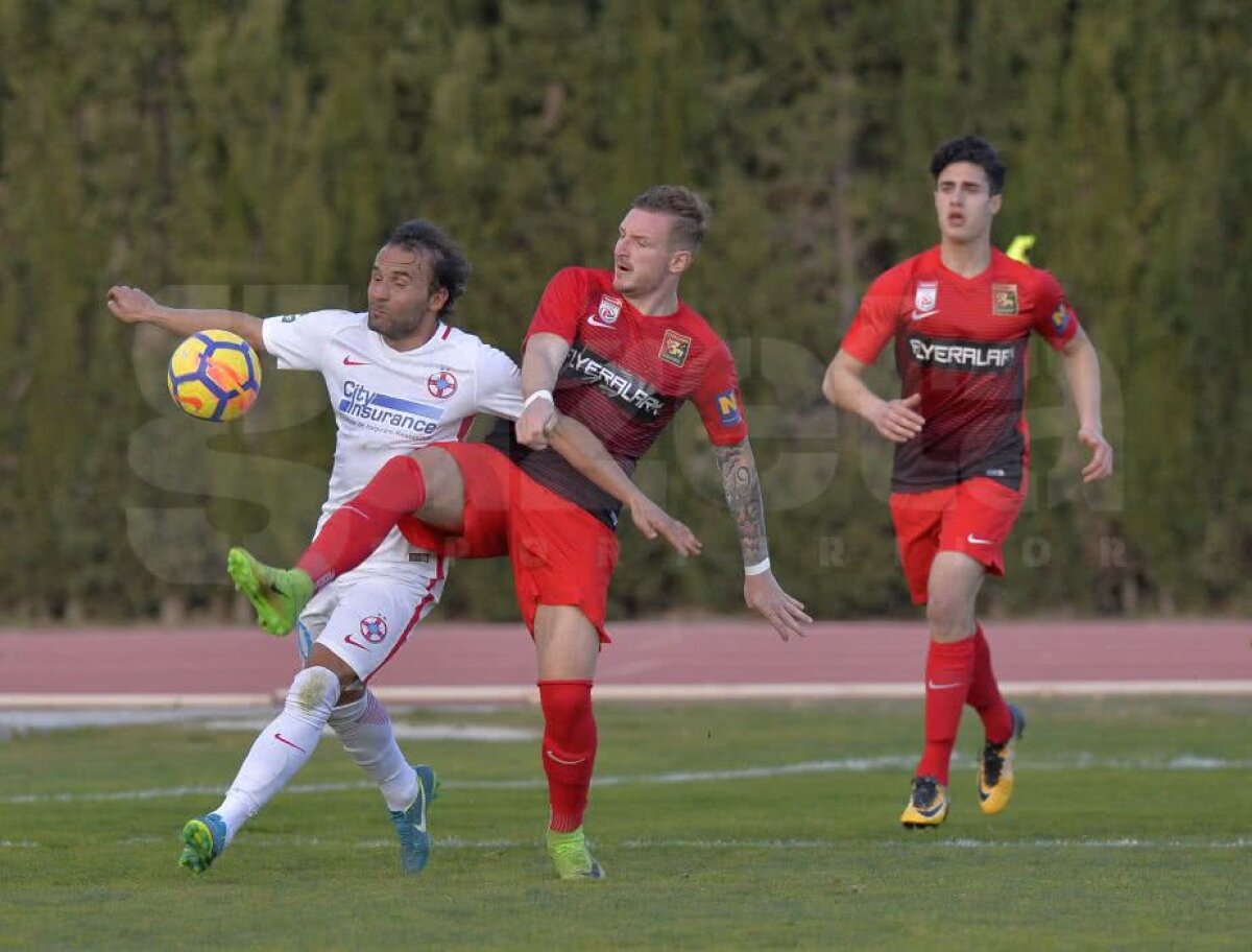 VIDEO + FOTO FCSB pierde amicalul cu Admira Wacker, după o primă repriză dezastruoasă! 5 goluri marcate, a debutat și Găman