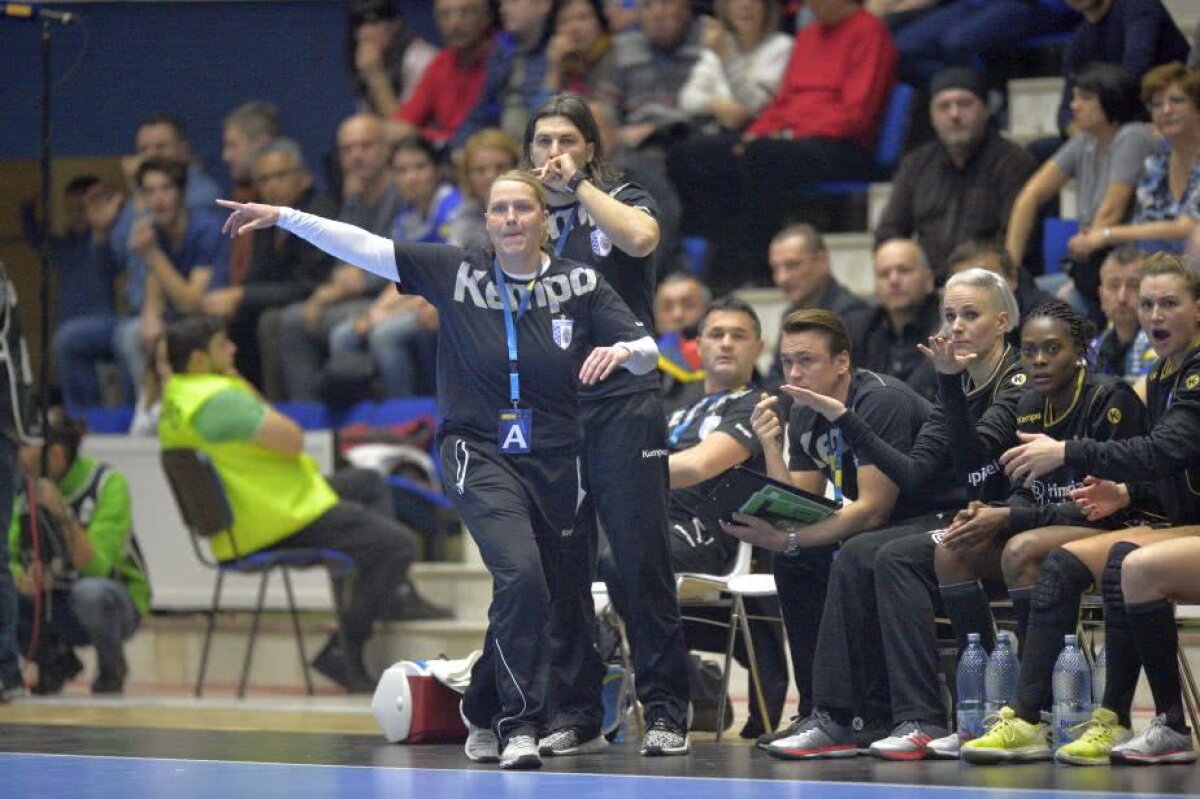 VIDEO+FOTO CSM București zdrobește Gyor în Liga Campionilor! Victorie clară pentru "tigroaice", 28-22