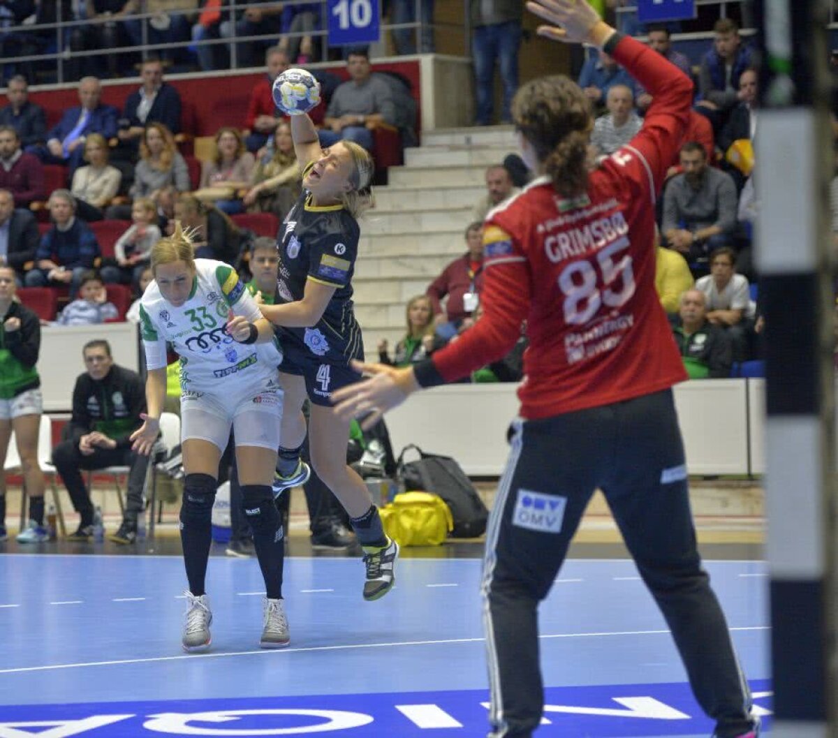 VIDEO+FOTO CSM București zdrobește Gyor în Liga Campionilor! Victorie clară pentru "tigroaice", 28-22