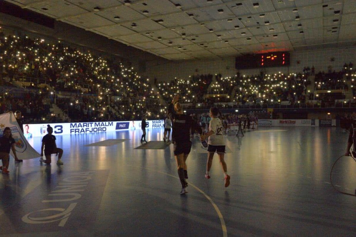 VIDEO+FOTO CSM București zdrobește Gyor în Liga Campionilor! Victorie clară pentru "tigroaice", 28-22