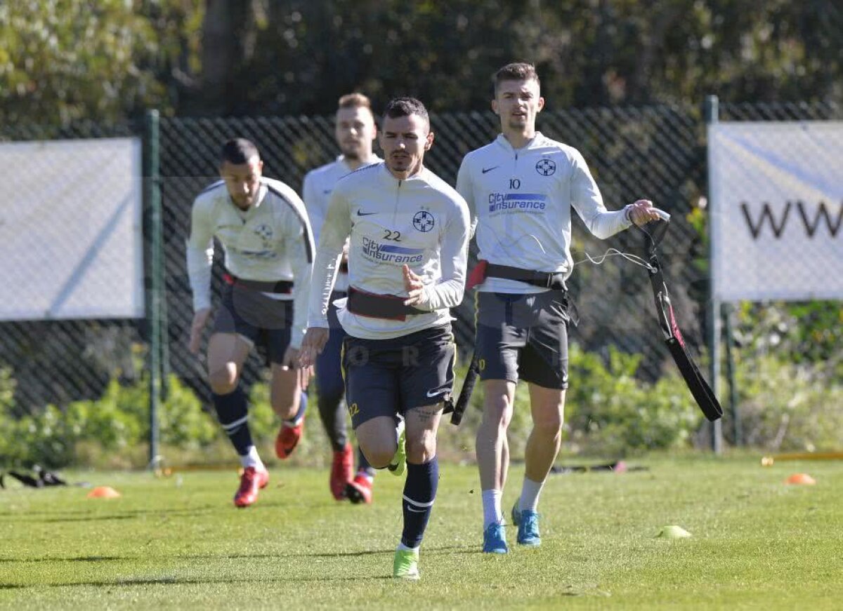 GALERIE FOTO CORESPONDENȚĂ DIN SPANIA » Diii! Dică a luat primele măsuri după eșecurile din 2018 + imagini de la antrenamentul FCSB-ului 