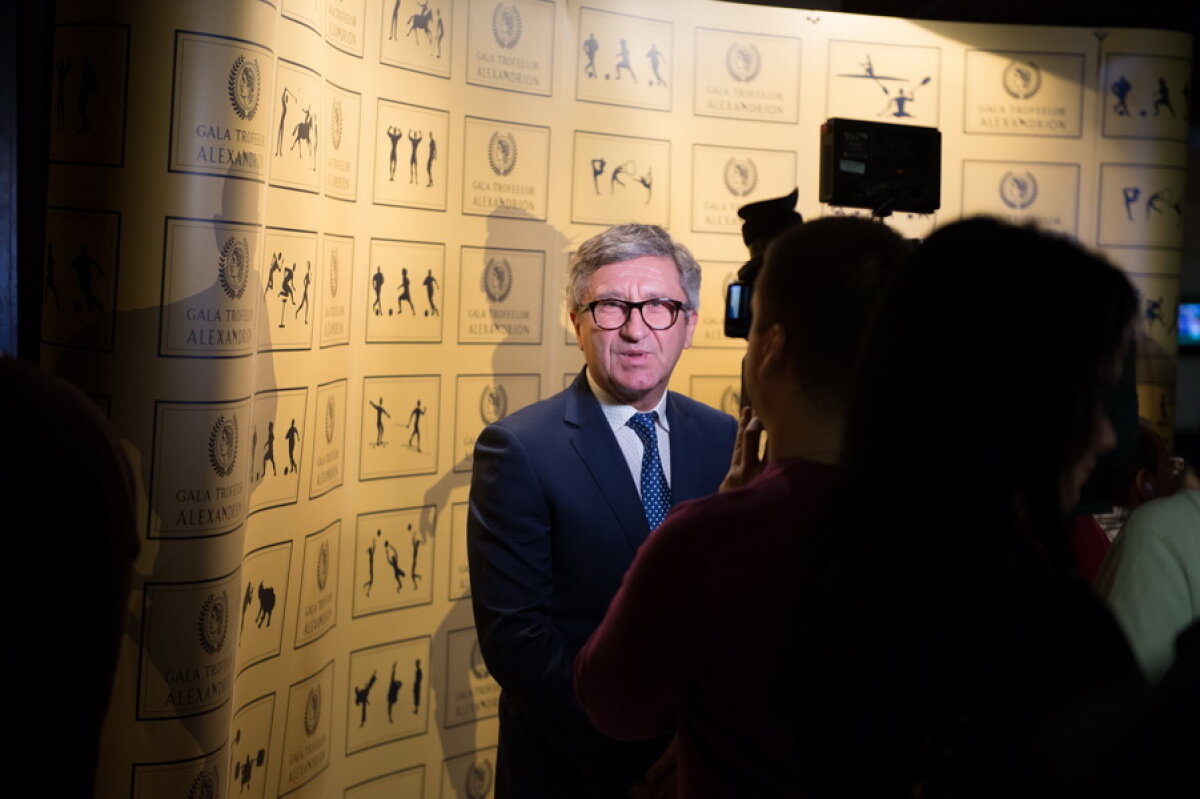 GALERIE FOTO Au atras toate privirile » Cele mai bune sportive din România au fost premiate la un eveniment special, organizat în București