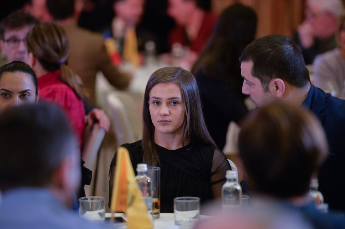 GALERIE FOTO Au atras toate privirile » Cele mai bune sportive din România au fost premiate la un eveniment special, organizat în București