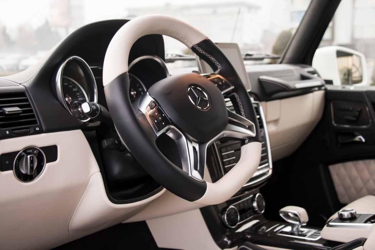 GALERIE FOTO Halep, Țiriac și ultimul model Mercedes-Maybach, personalizat special