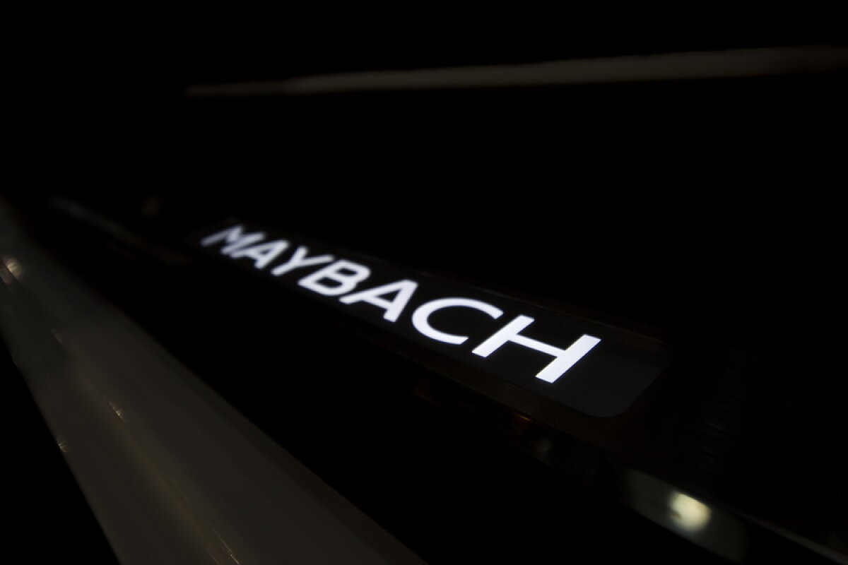 GALERIE FOTO Halep, Țiriac și ultimul model Mercedes-Maybach, personalizat special