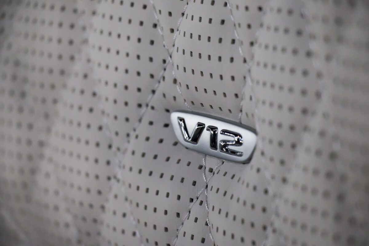 GALERIE FOTO Halep, Țiriac și ultimul model Mercedes-Maybach, personalizat special