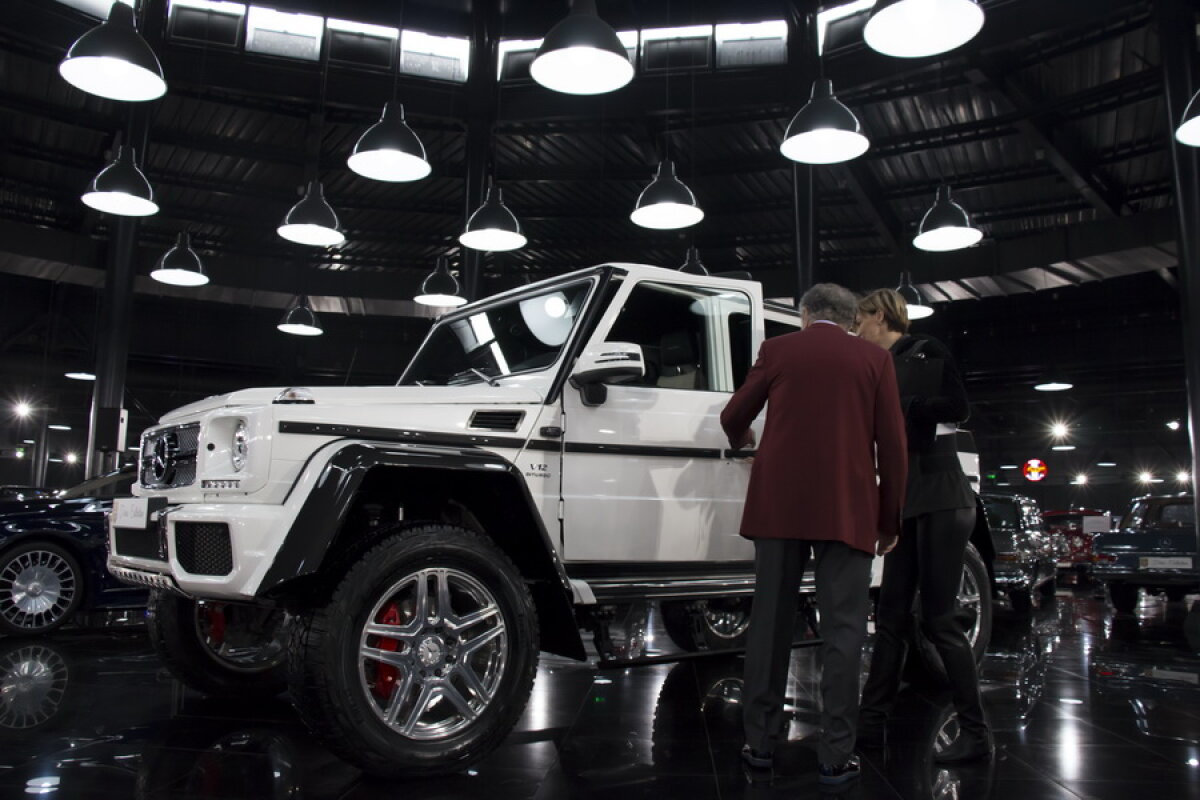 GALERIE FOTO Halep, Țiriac și ultimul model Mercedes-Maybach, personalizat special