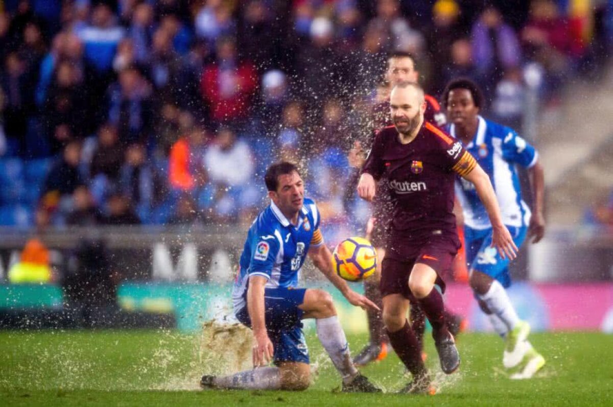 VIDEO + FOTO Barcelona, pas greșit în derby-ul Cataloniei » Cartonaș alb arătat de arbitrul întâlnirii :) 