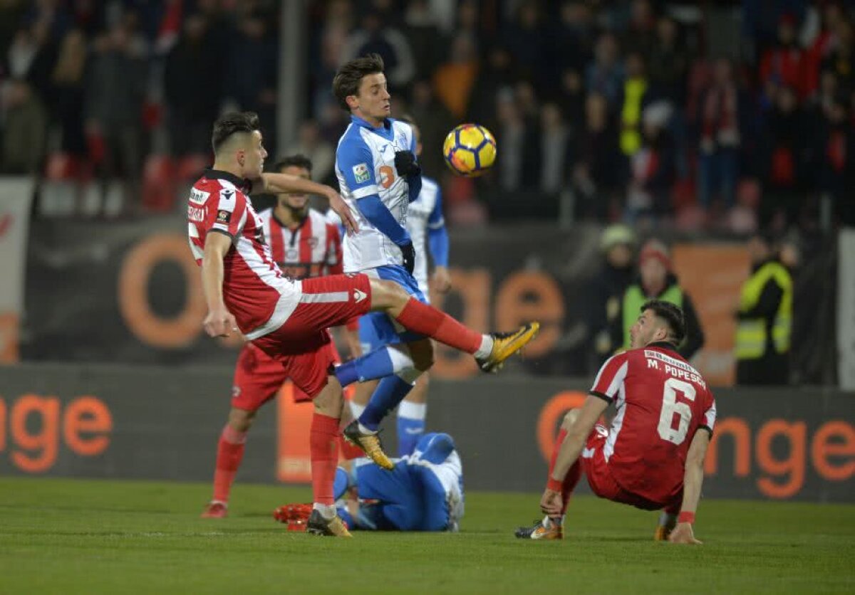 DINAMO - CS U CRAIOVA / Sorin Cârțu face spectacol în studioul TV: "Îi zbura ficatul" / "Du-te, bă, de aici!"