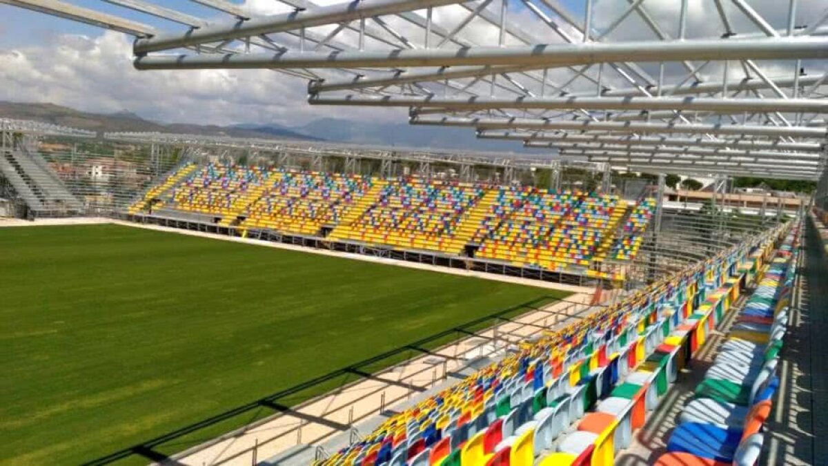 GALERIE FOTO "Ion Oblemenco" se bate cu minunea americanilor și cu arenele rușilor pentru premiul de cel mai frumos stadion al anului