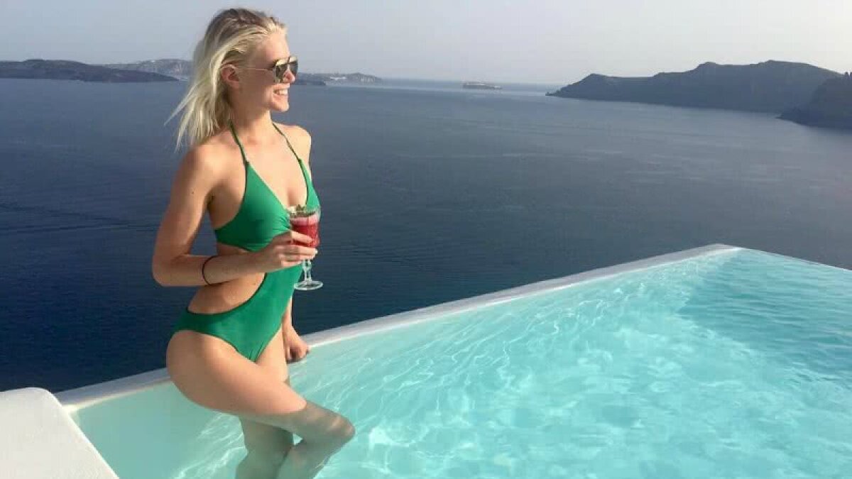 FOTO Se simte bine cu actuala iubită » Maxi e cel mai fericit cu Daniela