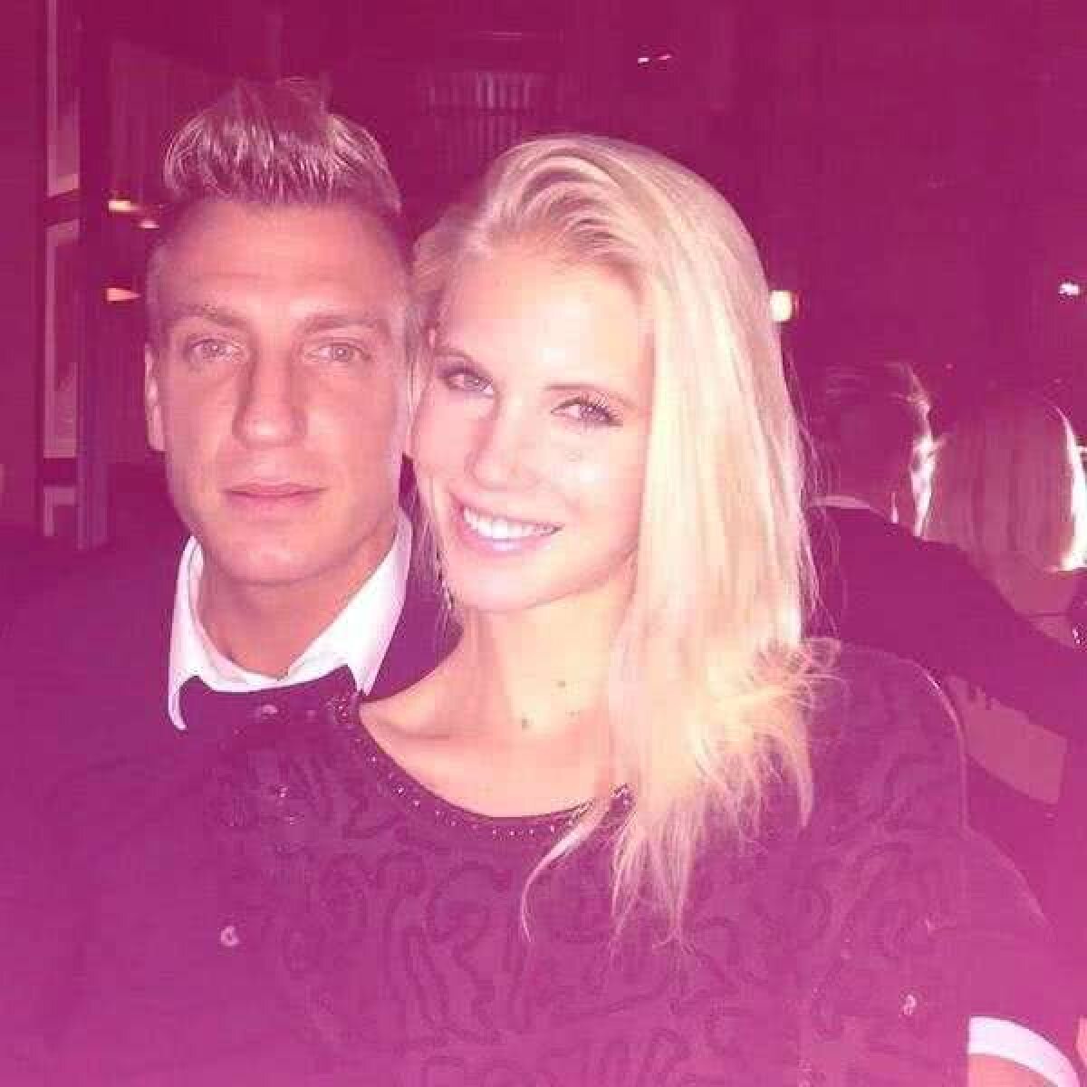 FOTO Se simte bine cu actuala iubită » Maxi e cel mai fericit cu Daniela