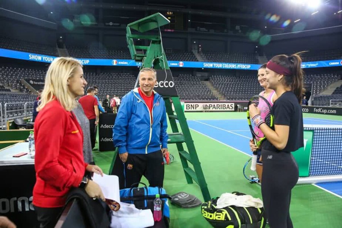 GALERIE FOTO WOW! Dan Petrescu a intrat pe terenul de tenis, dar Sorana Cîrstea a atras toate privirile ;)