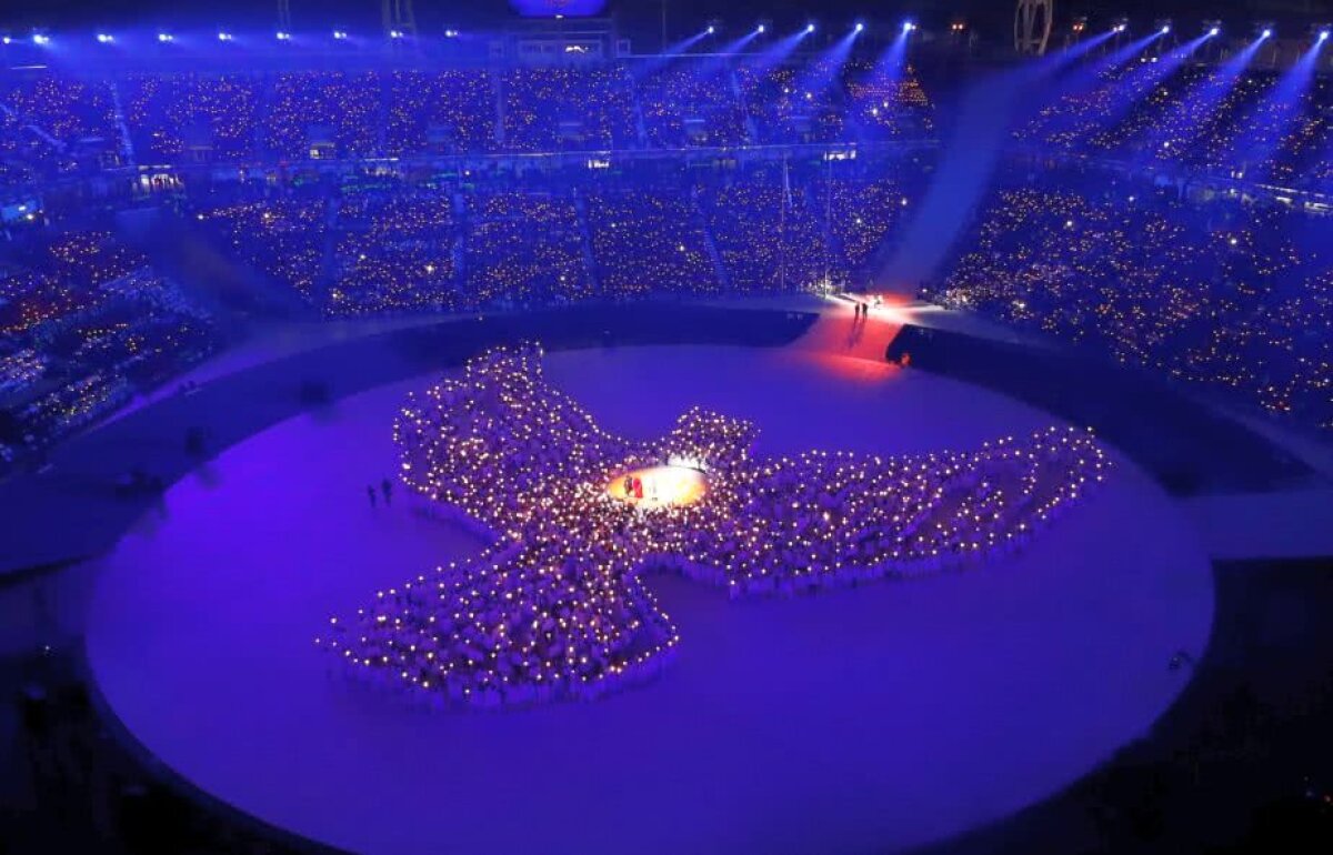GALERIE FOTO IMPRESIONANTĂ » Imagini spectaculoase de la festivitatea de deschidere a Jocurilor Olimpice de Iarnă