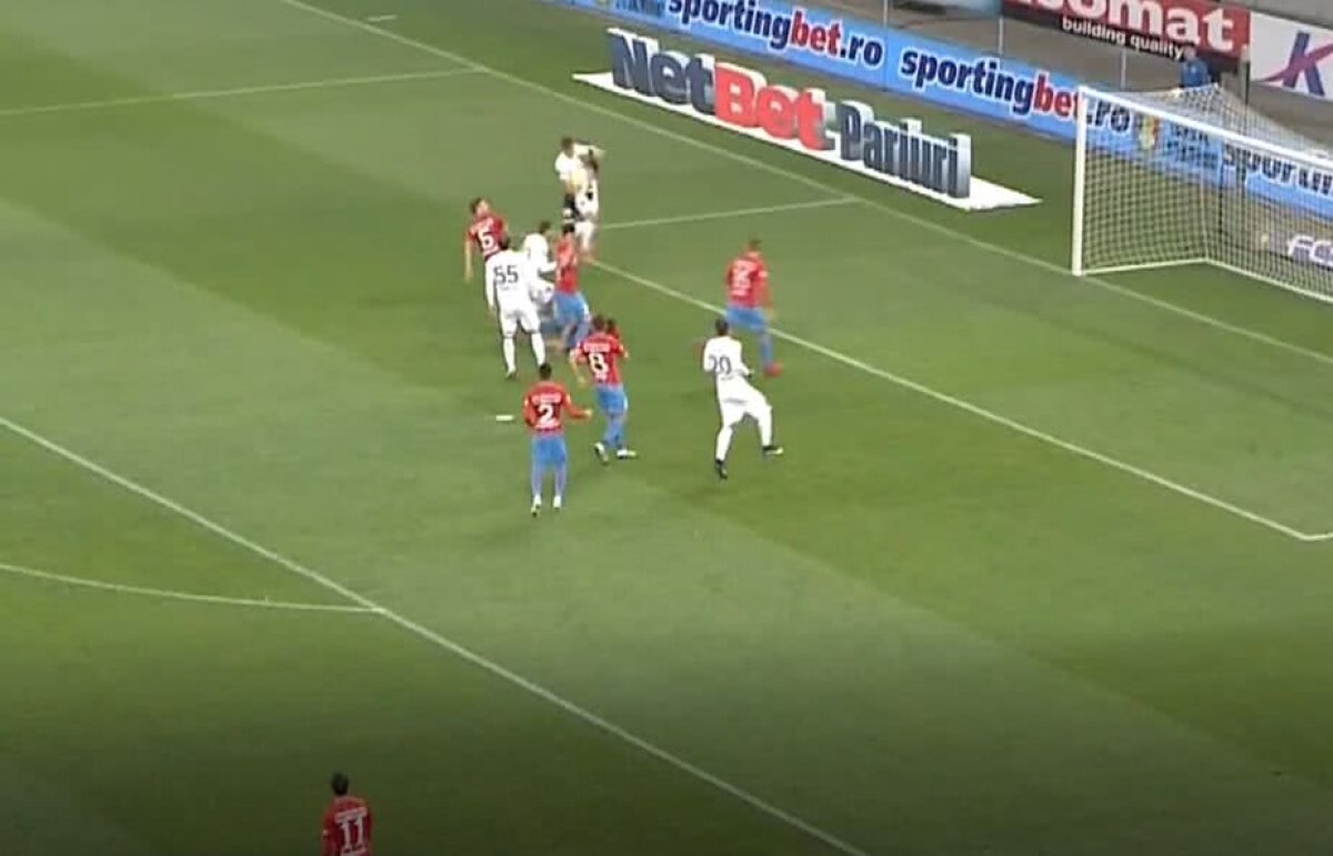 GALERIE FOTO + VIDEO "Messi al portarilor" a comis-o la primul meci mare! Gafă uriașă a lui Vlad la golul marcat de CFR Cluj