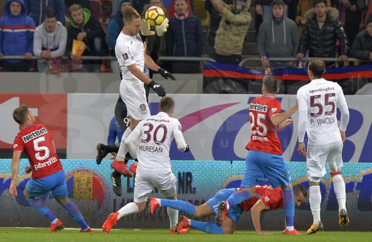 GALERIE FOTO + VIDEO "Messi al portarilor" a comis-o la primul meci mare! Gafă uriașă a lui Vlad la golul marcat de CFR Cluj