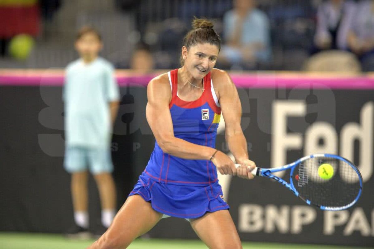 FED CUP // FOTO România trece de Canada în turul I » Irina Begu a câștigat categoric meciul cu Sebov