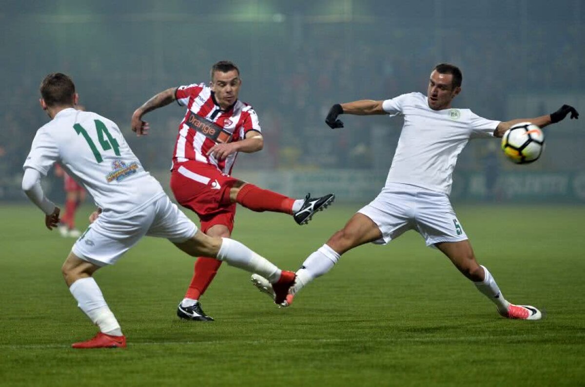 VIDEO+FOTO » Dinamo a trăit periculos meciul cu Chiajna! "Câinii" au învins într-un meci cu 7 goluri și au urcat pe loc de play-off