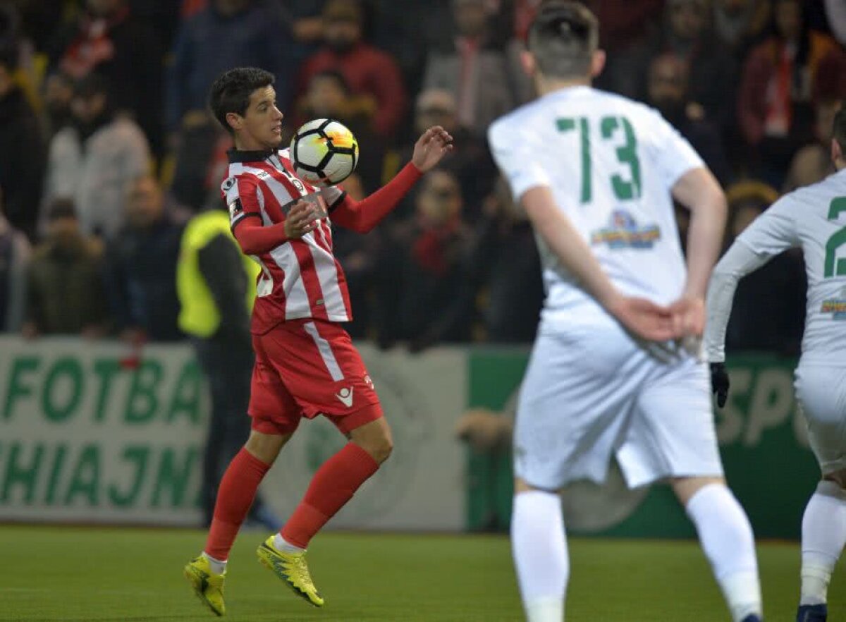VIDEO+FOTO » Dinamo a trăit periculos meciul cu Chiajna! "Câinii" au învins într-un meci cu 7 goluri și au urcat pe loc de play-off