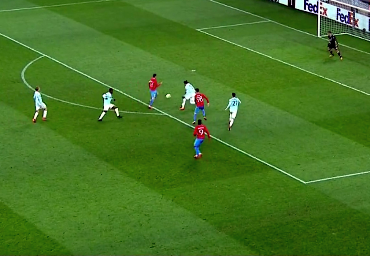 FOTO Concurs de ratări monumentale! Budescu și Caceres în prim plan