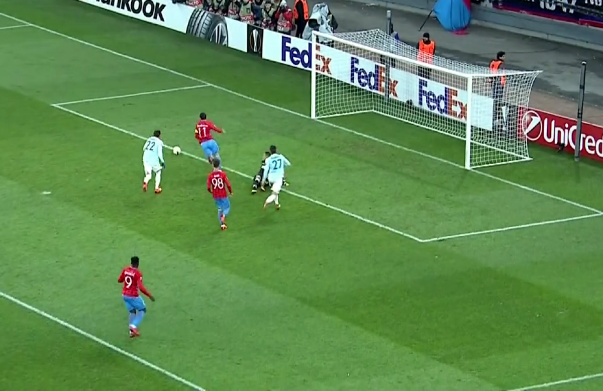 FOTO Concurs de ratări monumentale! Budescu și Caceres în prim plan