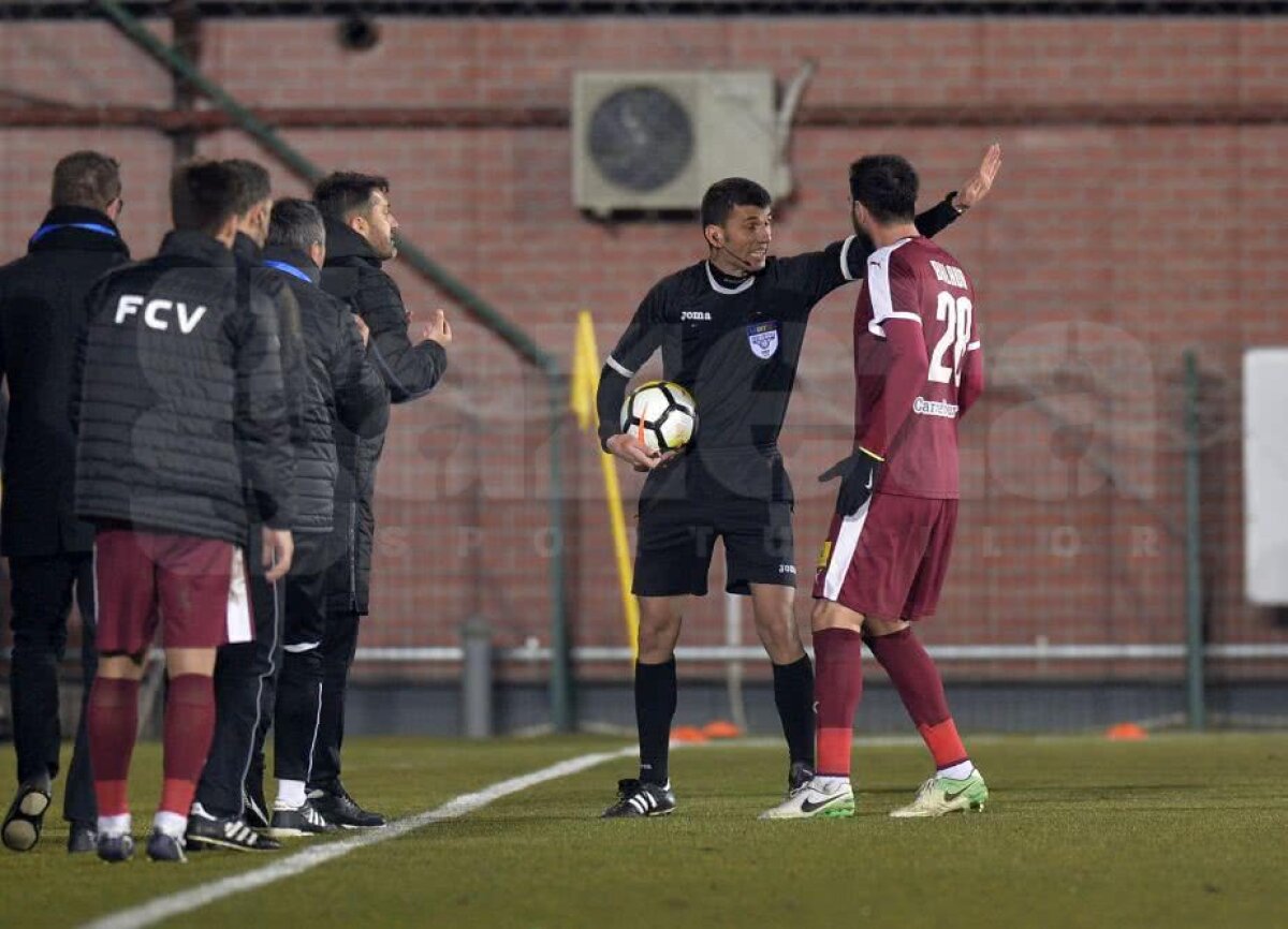 VIDEO+FOTO Scandal la FC Voluntari - U Craiova! Centralul a dictat penalty, dar asistentul l-a convins să-l anuleze + Decizia specialistului