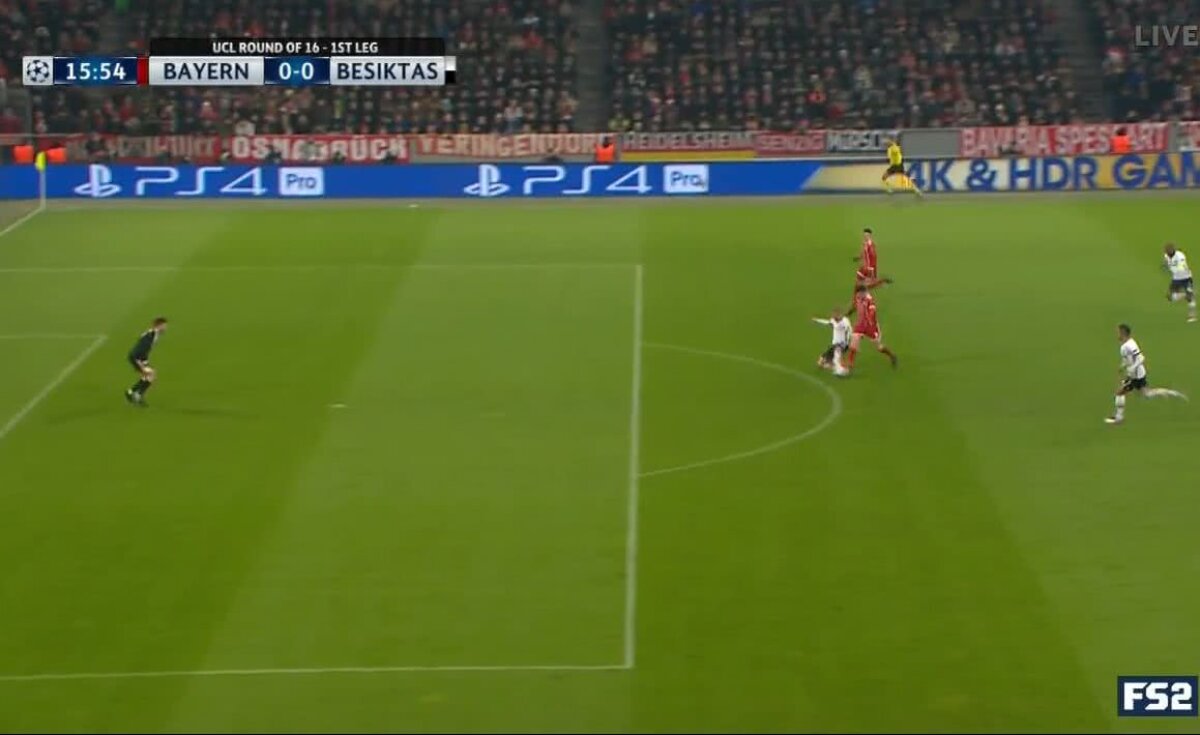 VIDEO+FOTO Cartonaș roșu arătat de Hațegan după doar 16 minute din Bayern - Beșiktaș! Apoi a urmat potopul