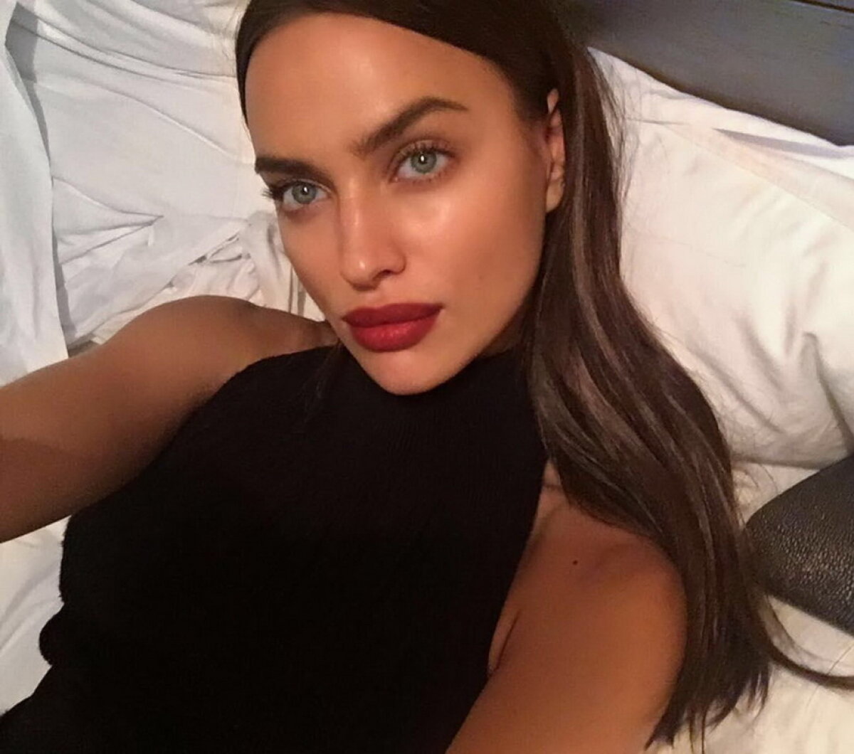 FOTO Irina Shayk, incendiară pe Instagram