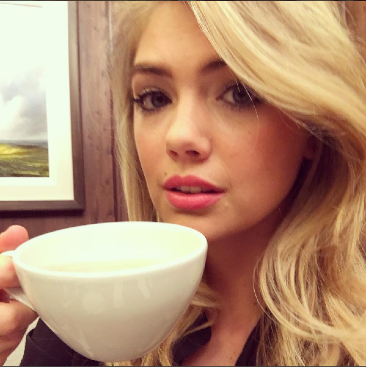 FOTO Soția lui Justin e coperta Sports Illustrated » Noi imagini HOT cu cel mai tare fotomodel al planetei!