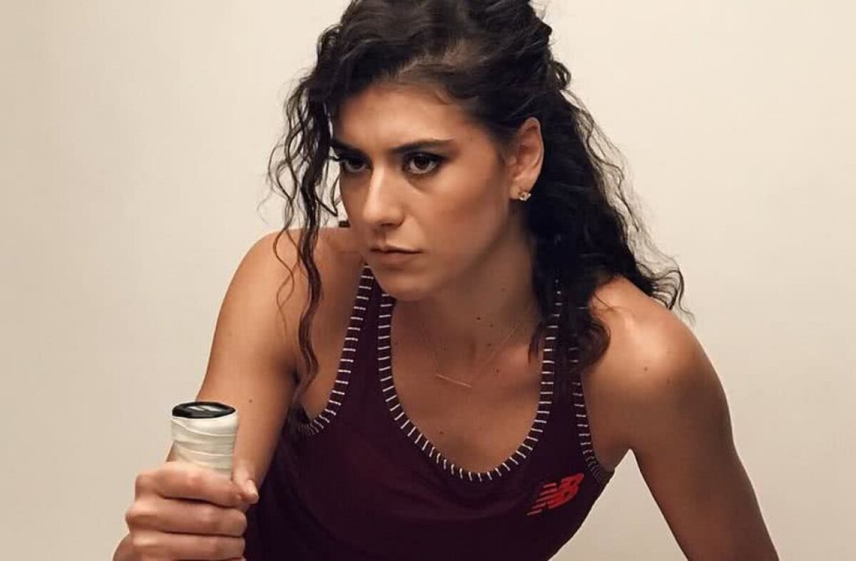 FOTO Sorana Cîrstea, o nouă fotografie DEMENȚIALĂ: "Shooting cool în seara asta"