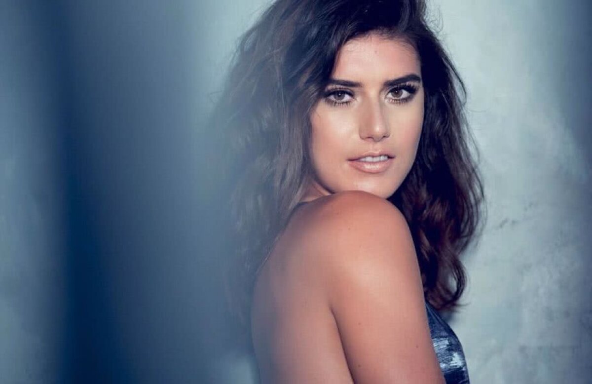 FOTO Sorana Cîrstea, o nouă fotografie DEMENȚIALĂ: "Shooting cool în seara asta"